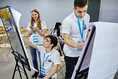 Почти 700 тысяч школьников из всех регионов России принимают участие в олимпиаде «Ближе к Дальнему»